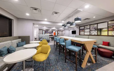 Photo 3 - Hampton Inn Columbus Downtown, GA