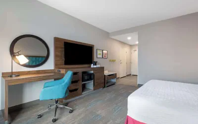 Photo 5 - Hampton Inn Columbus Downtown, GA