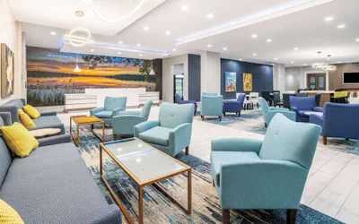 Photo 3 - La Quinta Inn & Suites by Wyndham Valdosta