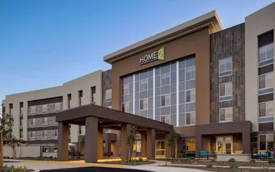 Photo 2 - Home2 Suites by Hilton Petaluma