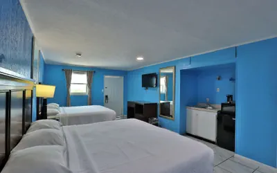Photo 3 - Monterrey Motel Padre Island, Corpus Christi By Oyo