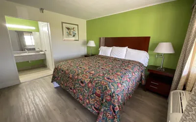 Photo 2 - Executive Inn & Suites