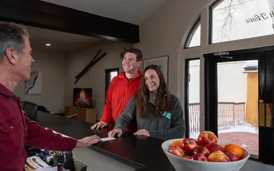 Photo 4 - Lift House Lodge, Close to Gondola, Premium Studio Condo
