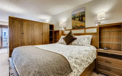 Photo 3 - Lift House Lodge, Downtown Lionshead Remodeled Studio Condo
