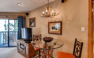 Westwind 202 2BD 2BA Platinum Condo in Lionshead Village