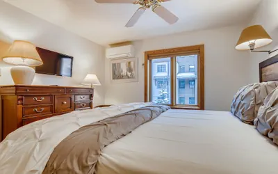 Photo 3 - Westwind 308 2BD Gold Condo With A/C in Lionshead Village