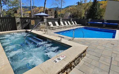 Photo 2 - Westwind 406 2BD 2BA Diamond Condo in Lionshead Village