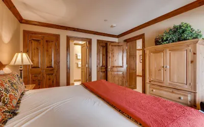 Photo 4 - Westwind 201 2BD 2BA Platinum Condo in Lionshead Village