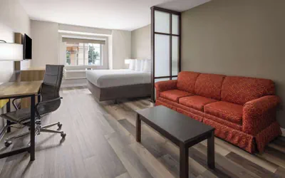 Photo 5 - Days Inn By Wyndham Jackson Downtown