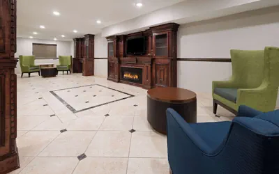 Photo 4 - Days Inn By Wyndham Jackson Downtown