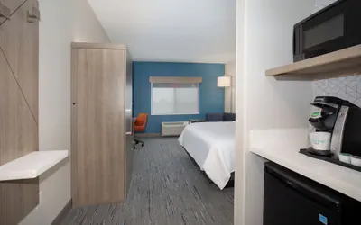 Photo 5 - Holiday Inn Express and Suites Meridian-Boise west by IHG