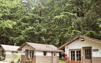 Photo 2 - 3 Rivers Resort and Guide Service