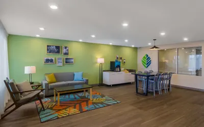 Photo 5 - Woodspring Suites Jacksonville Orange Park