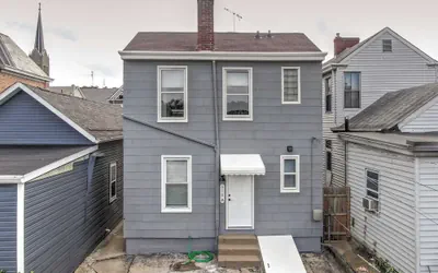 Historic Ludlow Apt B