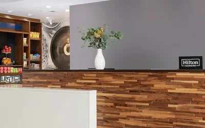 Photo 4 - Hampton Inn Albertville