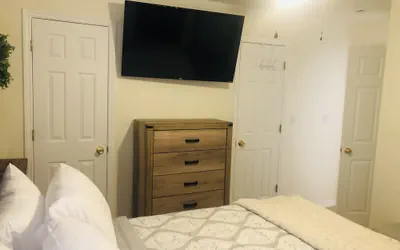 Photo 5 - Eagle Pass Condo Rentals