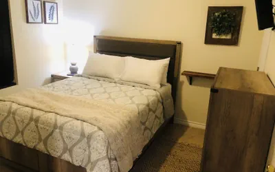 Photo 2 - Eagle Pass Condo Rentals