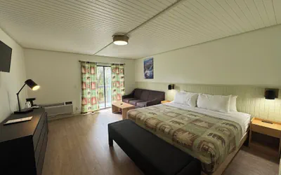 Photo 5 - Ski Mountain Lodge