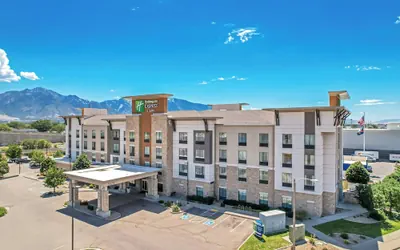 Holiday Inn Express & Suites Salt Lake City South - Murray by IHG