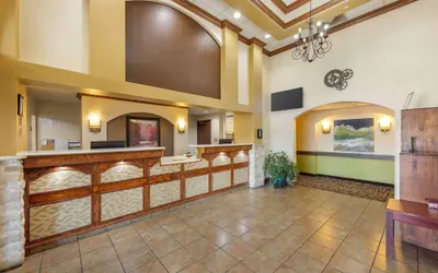 Photo 4 - Best Western Plus Sikeston I-55