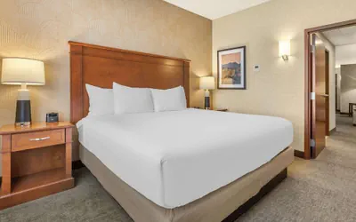 Photo 4 - Drury Plaza Hotel Phoenix Tempe