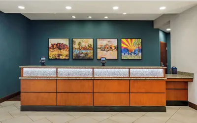 Photo 2 - Drury Plaza Hotel Phoenix Tempe