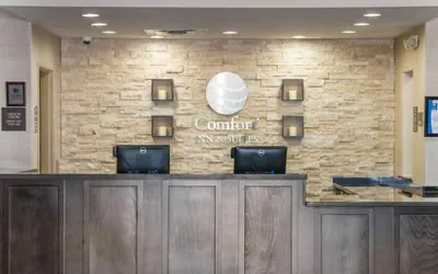 Photo 4 - Comfort Inn & Suites San Marcos near Outlet Mall