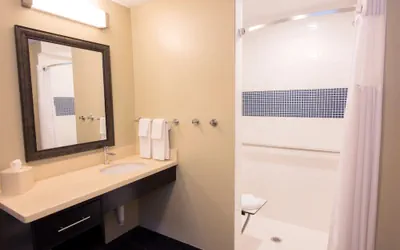 Photo 3 - Staybridge Suites Albany Wolf Rd-Colonie Center by IHG