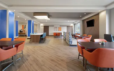 Photo 3 - Holiday Inn Express & Suites Aiken by IHG