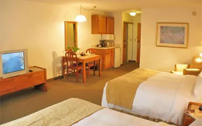 Photo 2 - Rosemont Suites