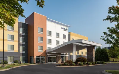Photo 2 - Fairfield Inn & Suites Columbia
