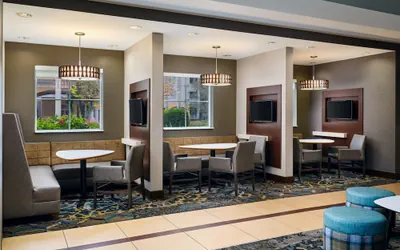 Photo 5 - Residence Inn by Marriott Fort Myers at I-75 and Gulf Coast Town Center