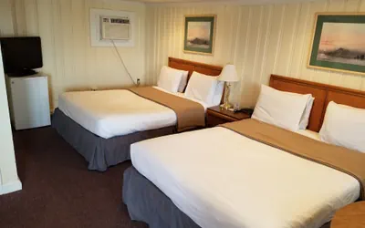 Photo 2 - The Tides Motel