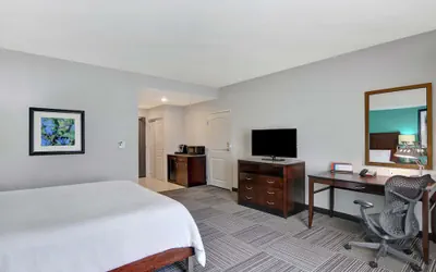 Photo 4 - Hilton Garden Inn Fayettevile