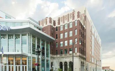 Photo 2 - Renaissance Allentown Hotel