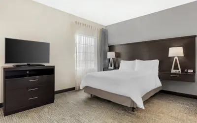 Photo 3 - Staybridge Suites Plano North - Frisco by IHG