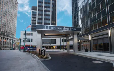 Photo 2 - Hilton Garden Inn Buffalo Downtown