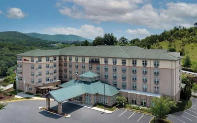 Photo 2 - Hilton Garden Inn Roanoke