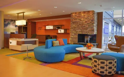 Photo 5 - Fairfield Inn & Suites Canton South