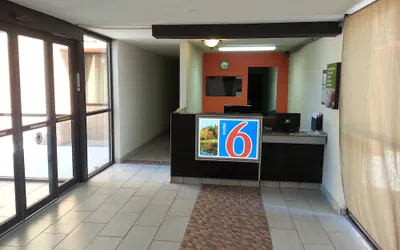 Photo 3 - Motel 6 Jackson, TN