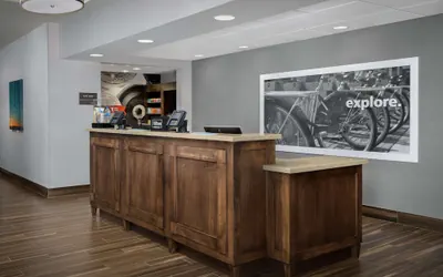 Photo 3 - Hampton Inn & Suites Portland/Hillsboro-Evergreen Park