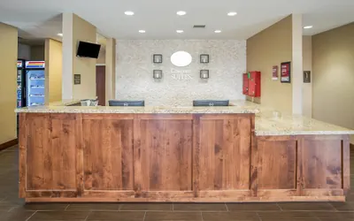 Photo 5 - Comfort Suites Moab near Arches National Park