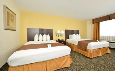 Photo 4 - Best Western Inn