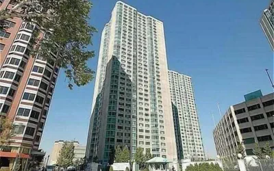 Photo 2 - Hudson Suites at Newport
