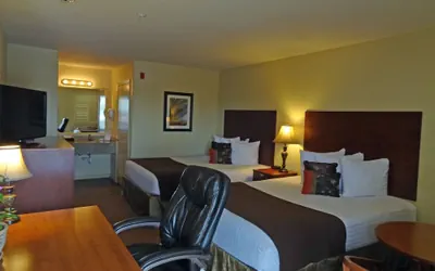 Photo 5 - Wintergarden Inn