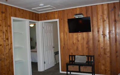 Photo 3 - El Rancho Motel