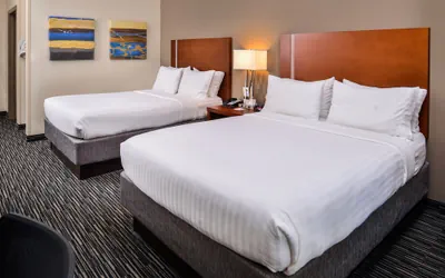 Photo 4 - Holiday Inn Express & Suites York by IHG