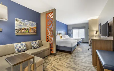 Photo 2 - Best Western Plus Castlerock Inn & Suites