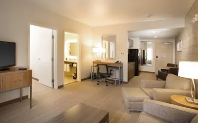 Photo 3 - Holiday Inn Express & Suites Pocatello by IHG