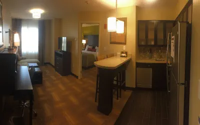 Photo 5 - Staybridge Suites Merrillville by IHG